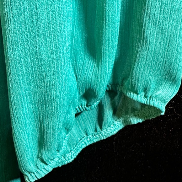 Mintgreen, premium vanity collection, blouse - Picture 6 of 8